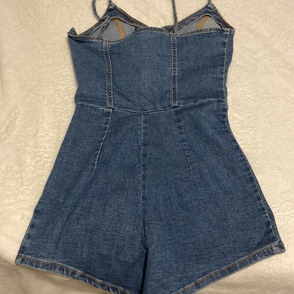 Jean romper - Picture 3 of 3
